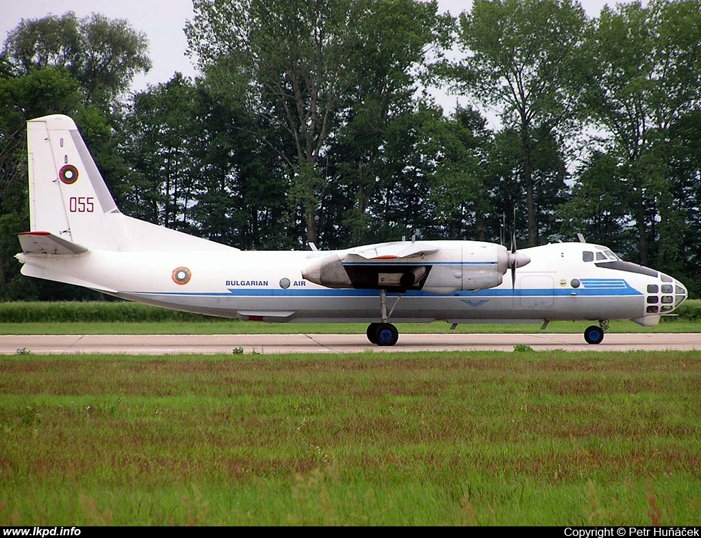 Bulgaria Air Force – Antonov AN-30B 055