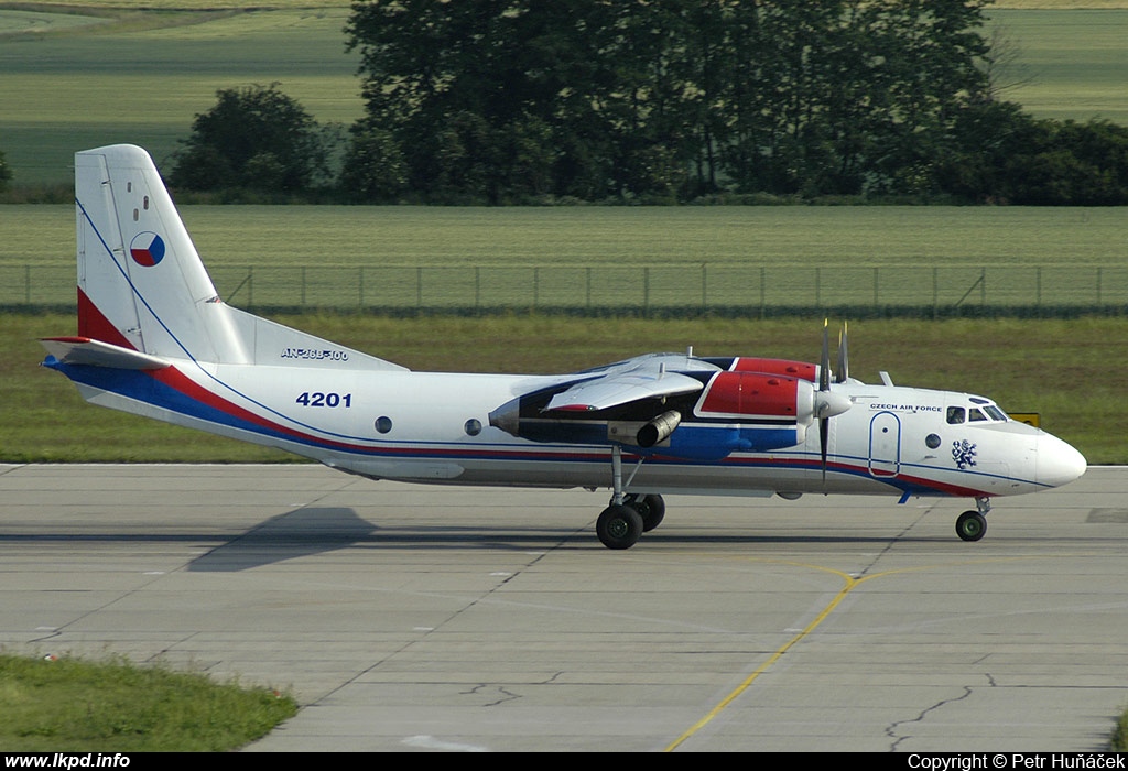 Czech Air Force – Antonov AN-26B-100 4201