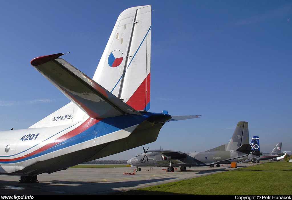 Czech Air Force – Antonov AN-26B-100 4201