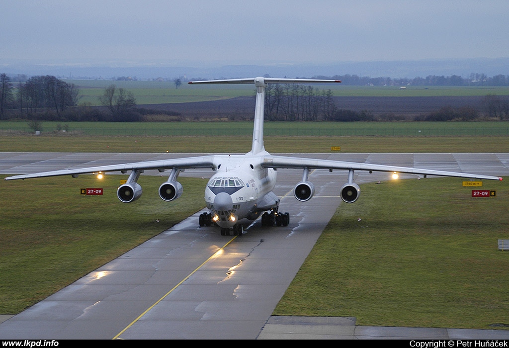 Asiacontinental Airlines – Iljuin IL-76TD UP-I7617