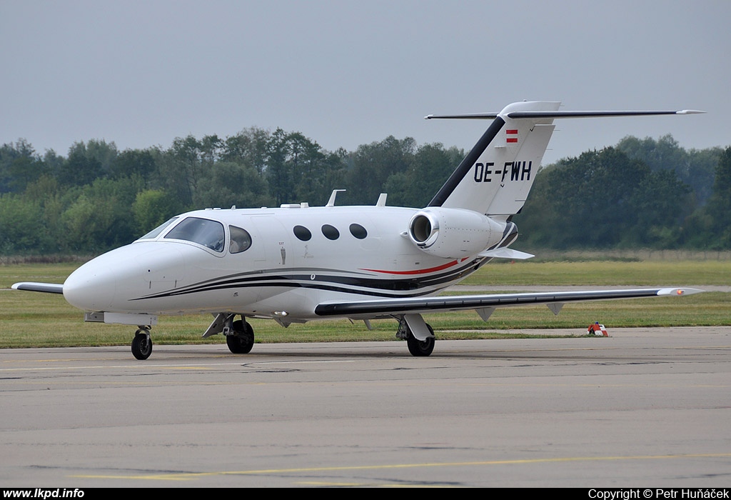 Private/Soukrom – Cessna C510 Mustang OE-FWH