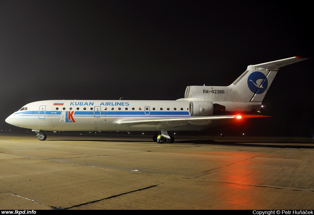 Kuban Airlines – Yakovlev YAK-42D RA-42386