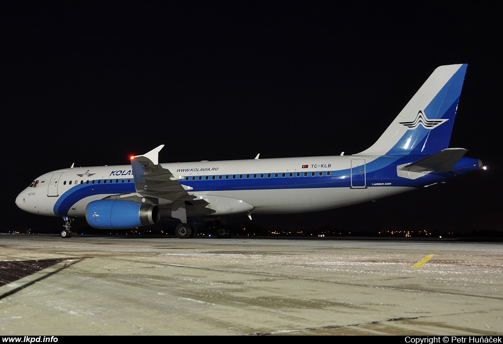 Kolavia – Airbus A320-232 TC-KLB