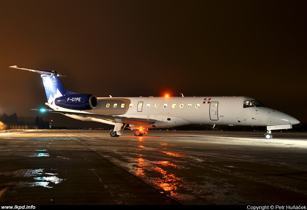 Hex'air – Embraer EMB-135LR F-GYPE
