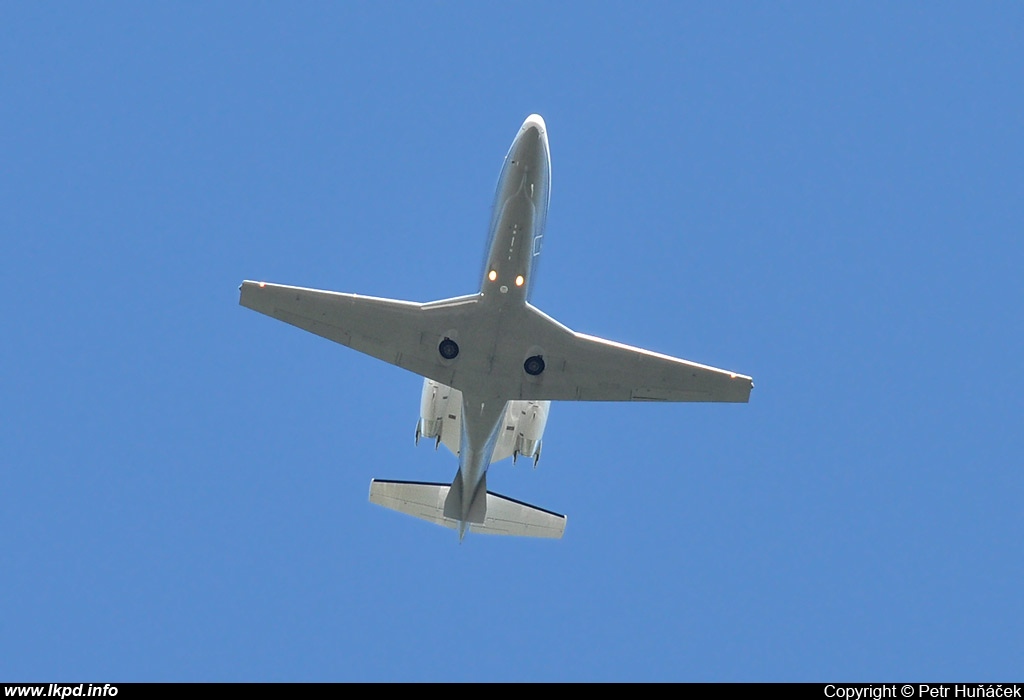 Silver Cloud Air – Cessna 560XL/XLS D-CRON