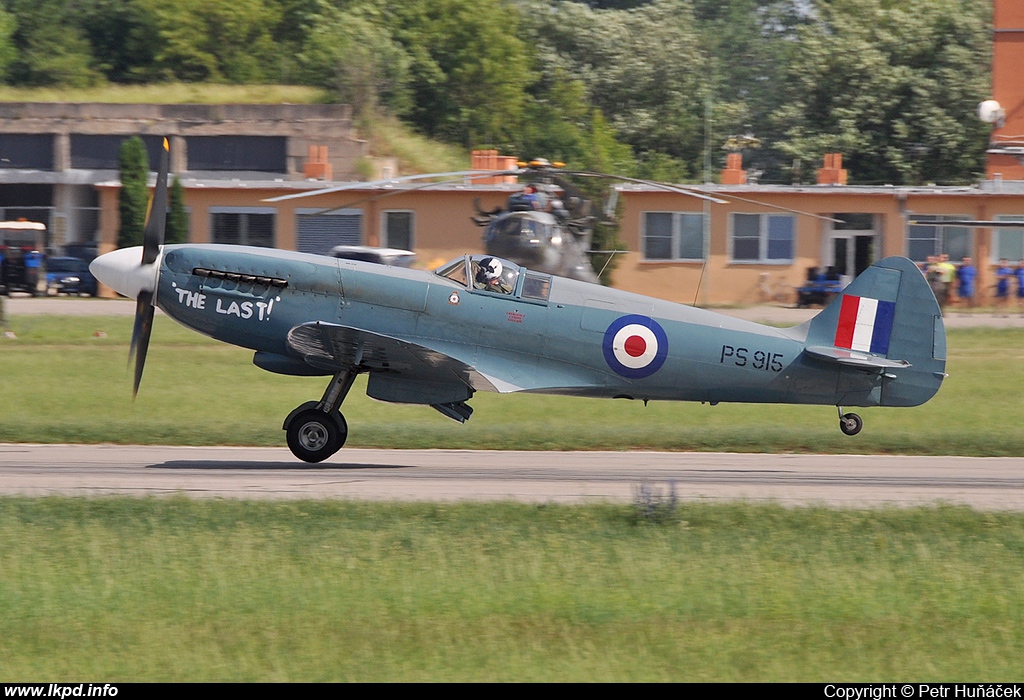 UK Air Force - RAF – Supermarine 389 Spitfire PR19 PS915