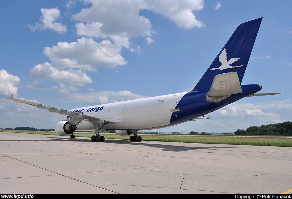 MNG Airlines – Airbus A300C4-605R TC-MCA