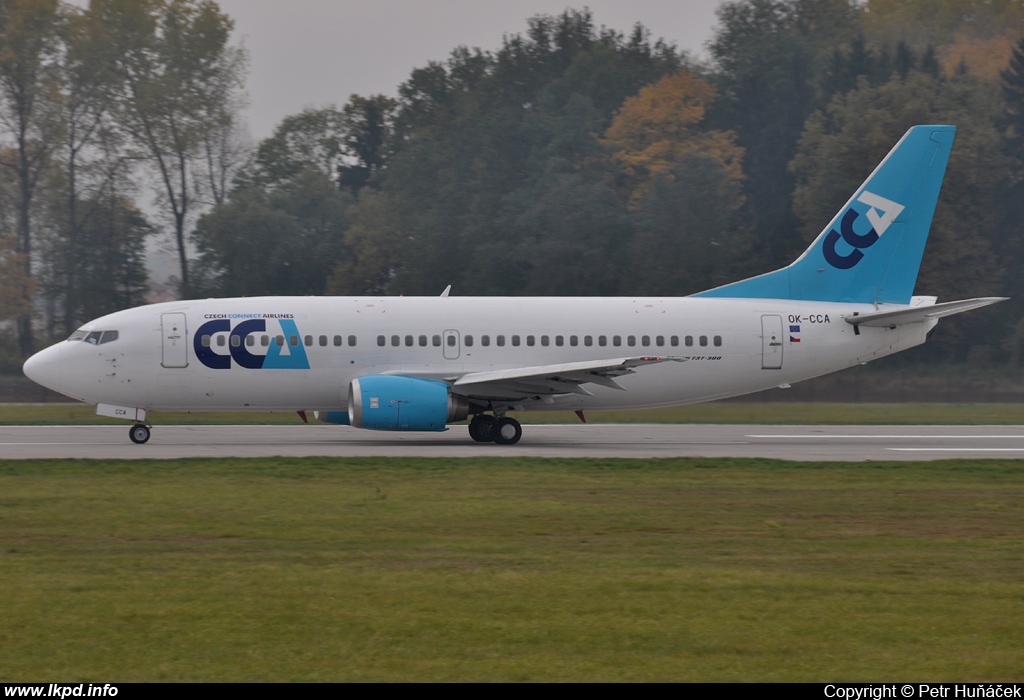 Czech Connect Airlines – Boeing B737-31S PK-CCA