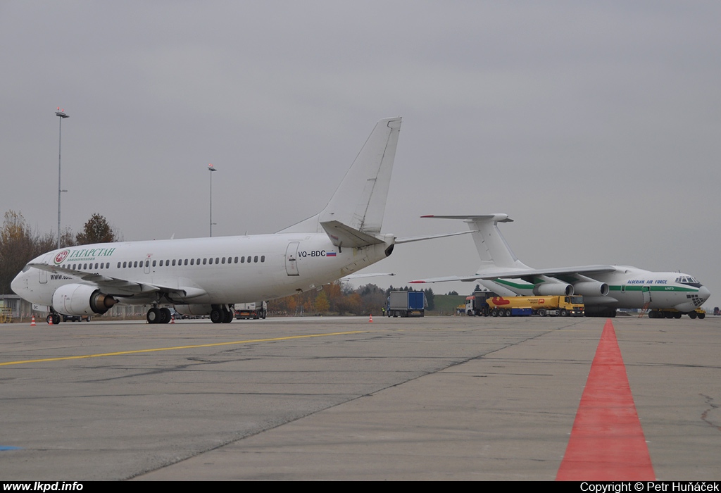 Tatarstan Airlines – Boeing B737-341 VQ-BDC