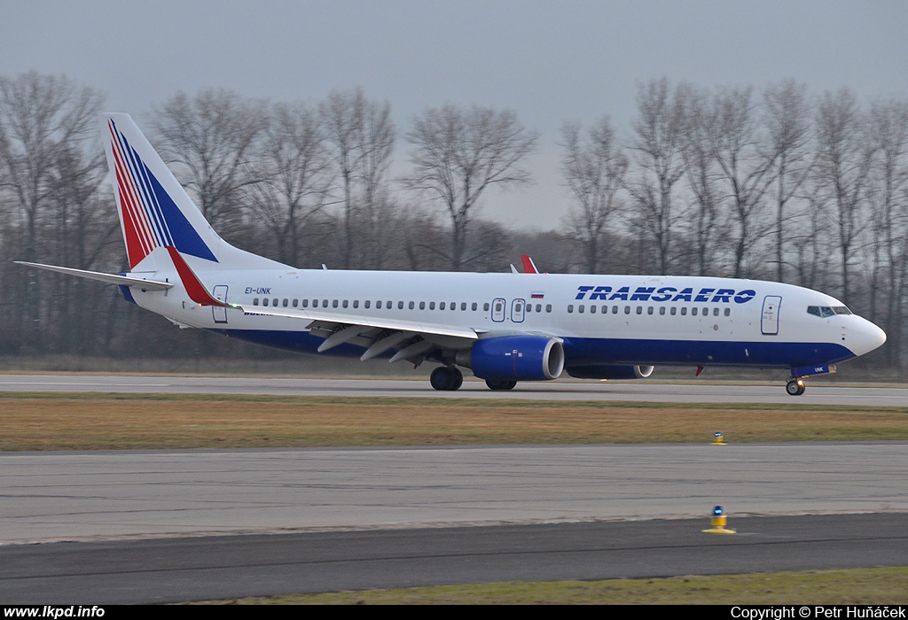 Transaero Airlines – Boeing B737-86J EI-UNK
