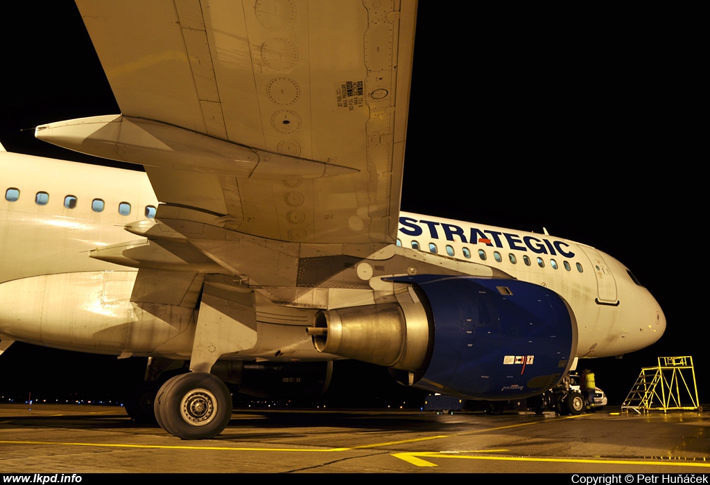Strategic Airlines – Airbus A320-211 LX-STC