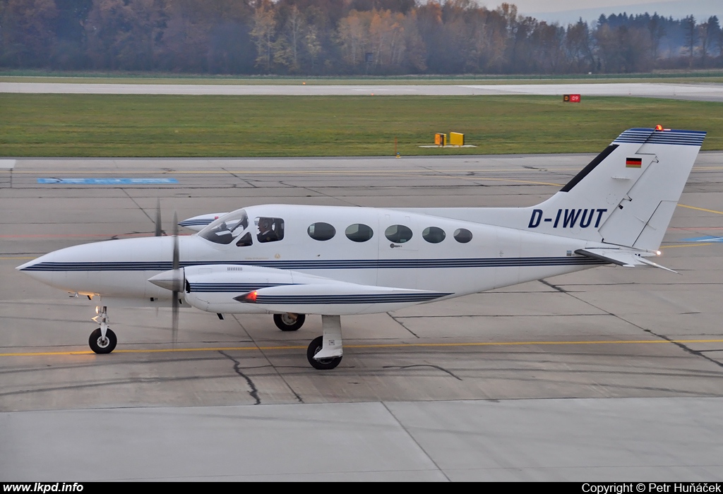 Finow Air Service – Cessna 421B D-IWUT