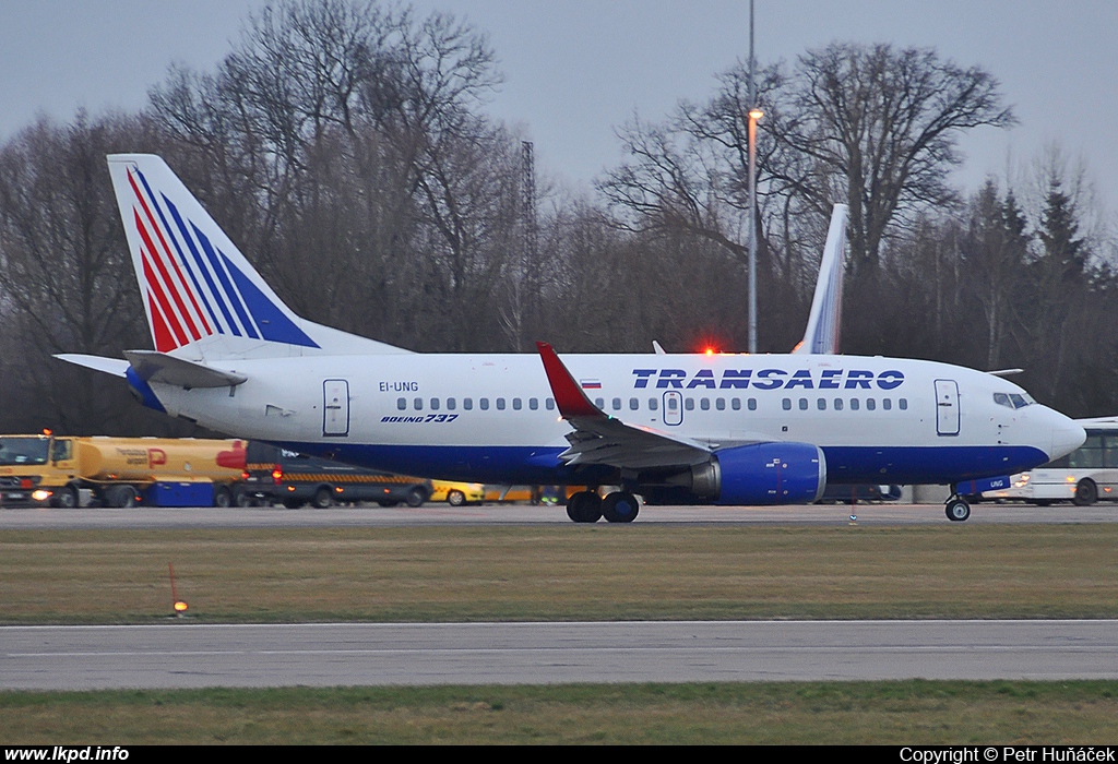 Transaero Airlines – Boeing B737-524 EI-UNG