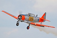 Private/Soukrom – North American AT-6B Texan/Zero N696RE