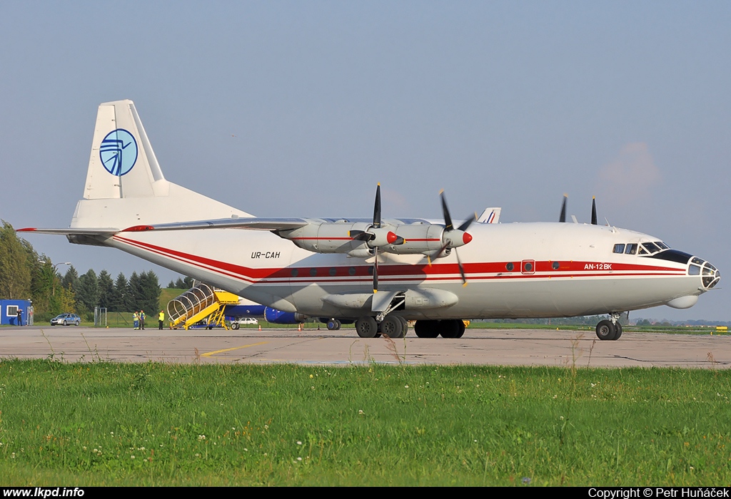 Ukraine Air Alliance – Antonov AN-12BK UR-CAH
