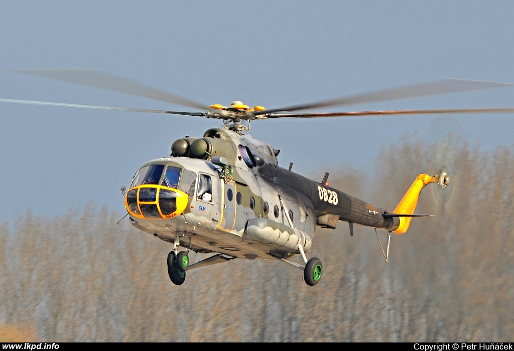 LOM-CLV – Mil Mi-17 0828