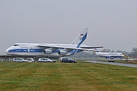 Vega Airlines – Antonov AN-124-100 RA-82079