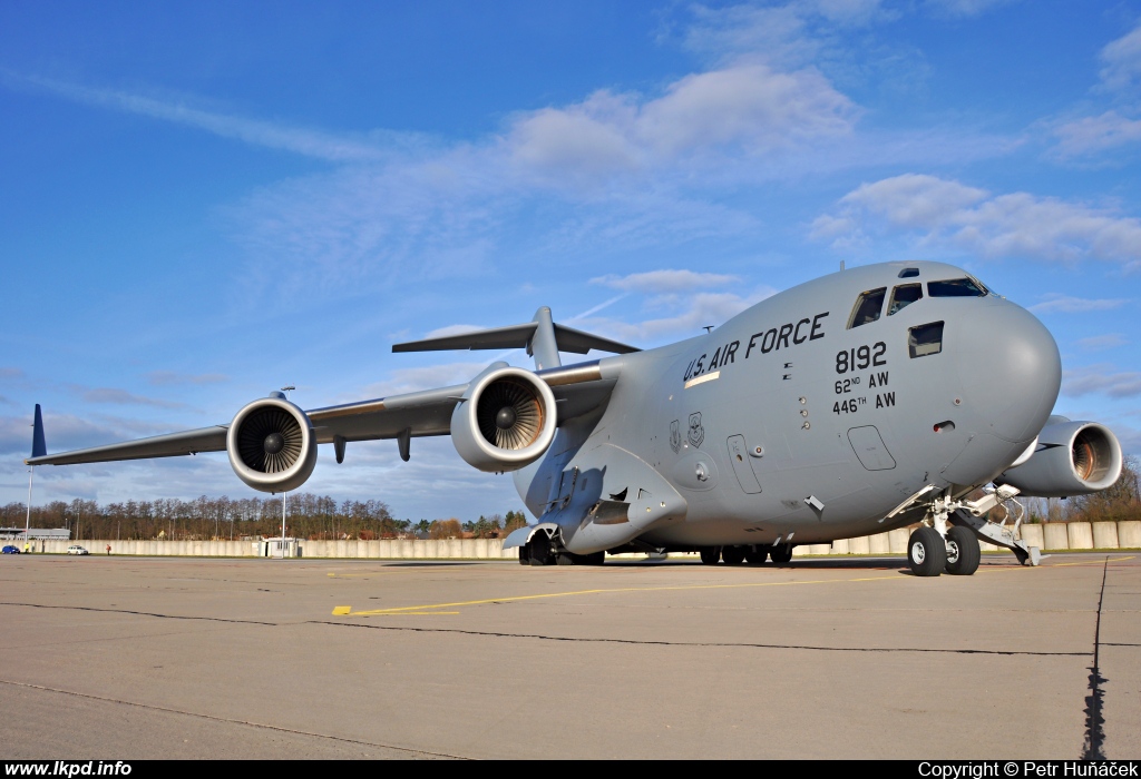 USAF – McDonnell Douglas C-17A Globemaster 08-8192