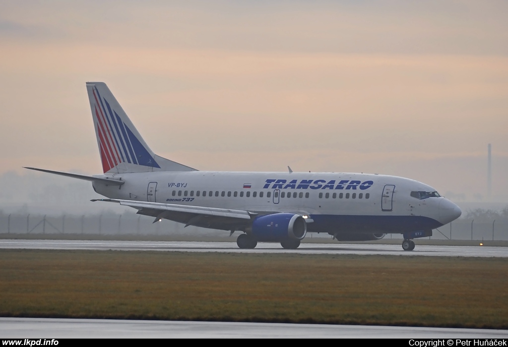 Transaero Airlines – Boeing B737-524 VP-BYJ