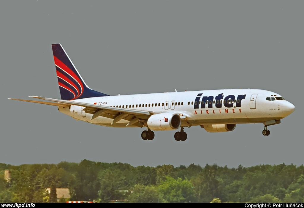 Inter Airlines – Boeing B737-8CX TC-IEA