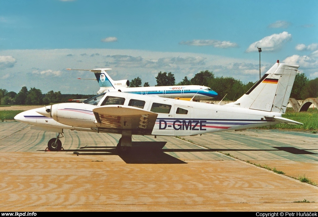 Serum Werke – Piper PA-34-200T Seneca II D-GMZE