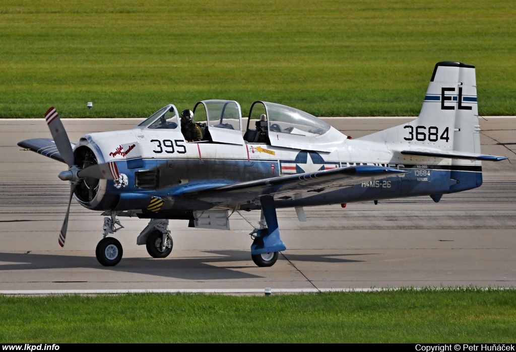 Private/Soukrom – North American T-28A N2800G