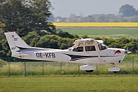The Flying Bulls – Cessna 172S Skyhawk SP OE-KFB