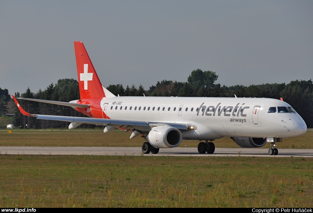 Helvetic Airways – Embraer ERJ-190-100LR HB-JVQ