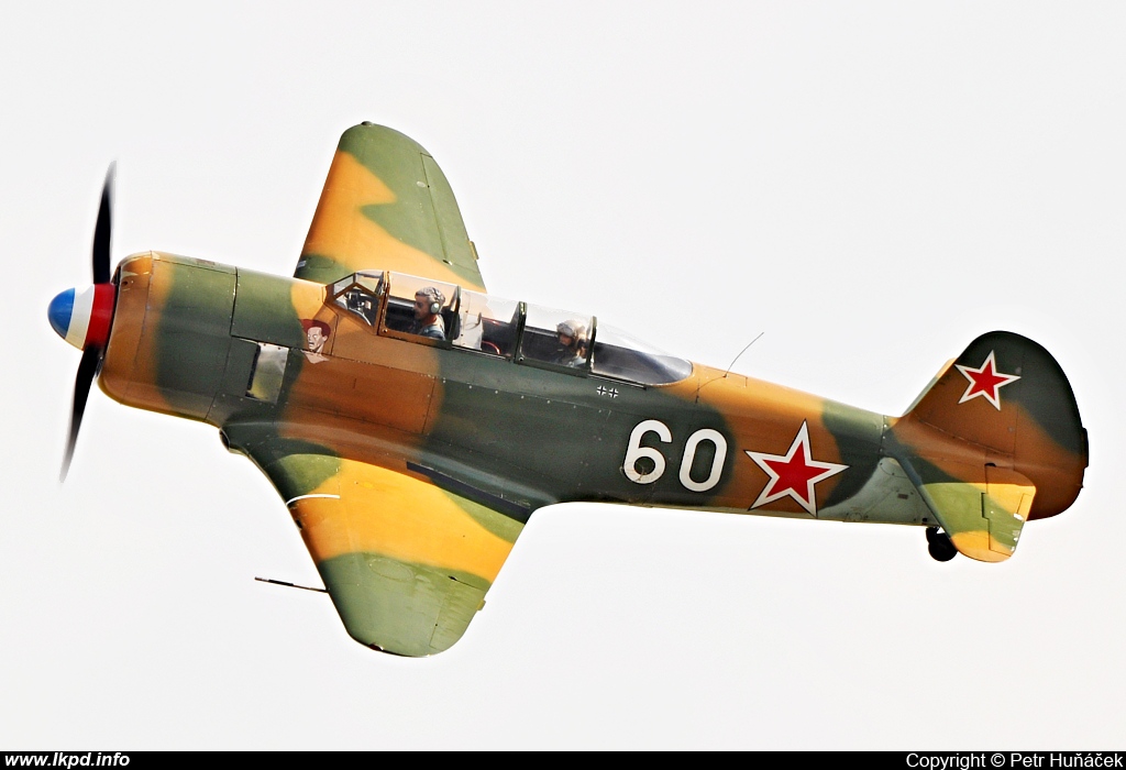 Private/Soukrom – Let C-11 (Yak-11) F-AZJB