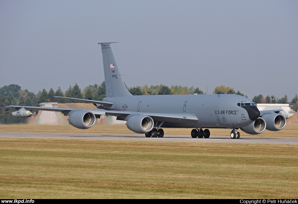 USAF – Boeing KC-135R Stratotanker 63-8025
