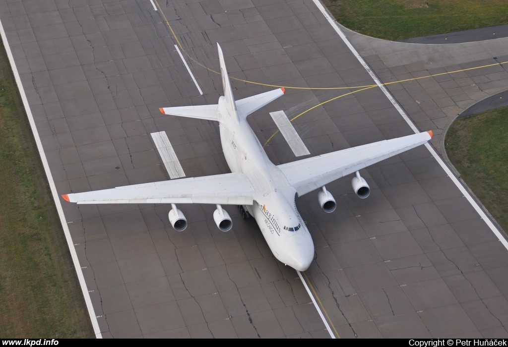 Maximus Air Cargo – Antonov AN-124-100 UR-ZYD