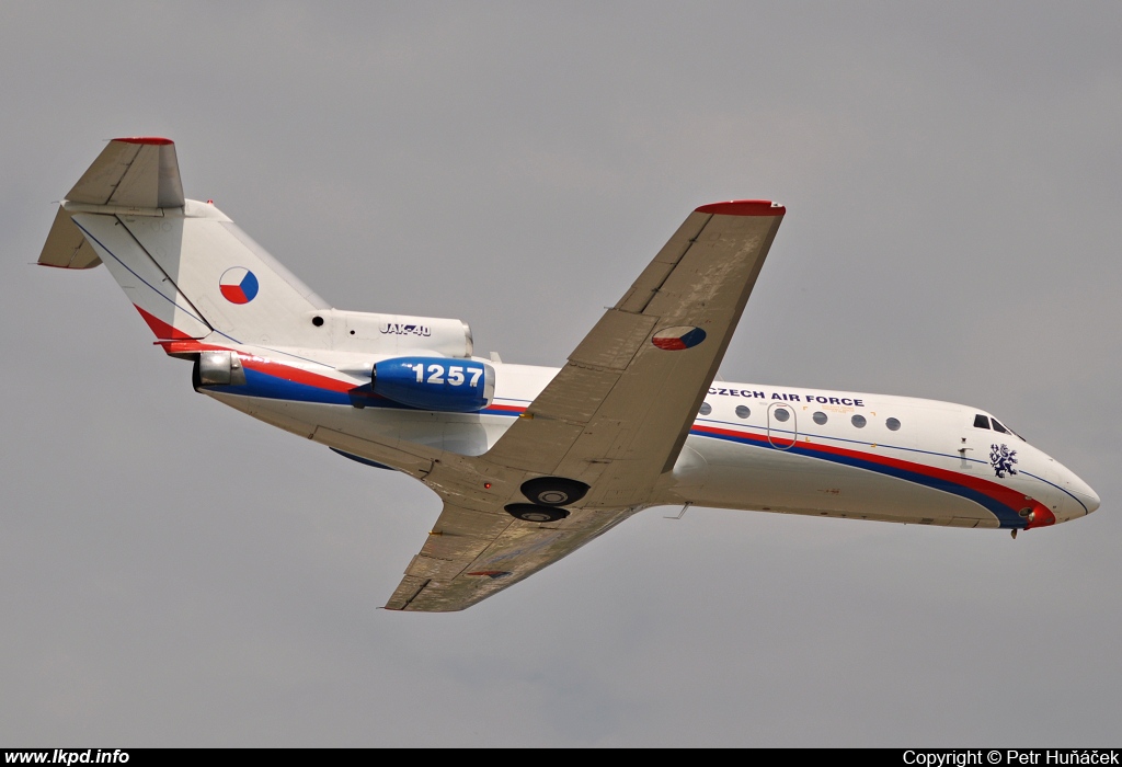 Czech Air Force – Yakovlev YAK-40 1257