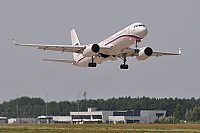 Rossia – Tupolev TU-214 RA-64521
