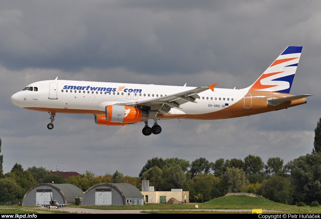 Smart Wings – Airbus A320-232 sx-org