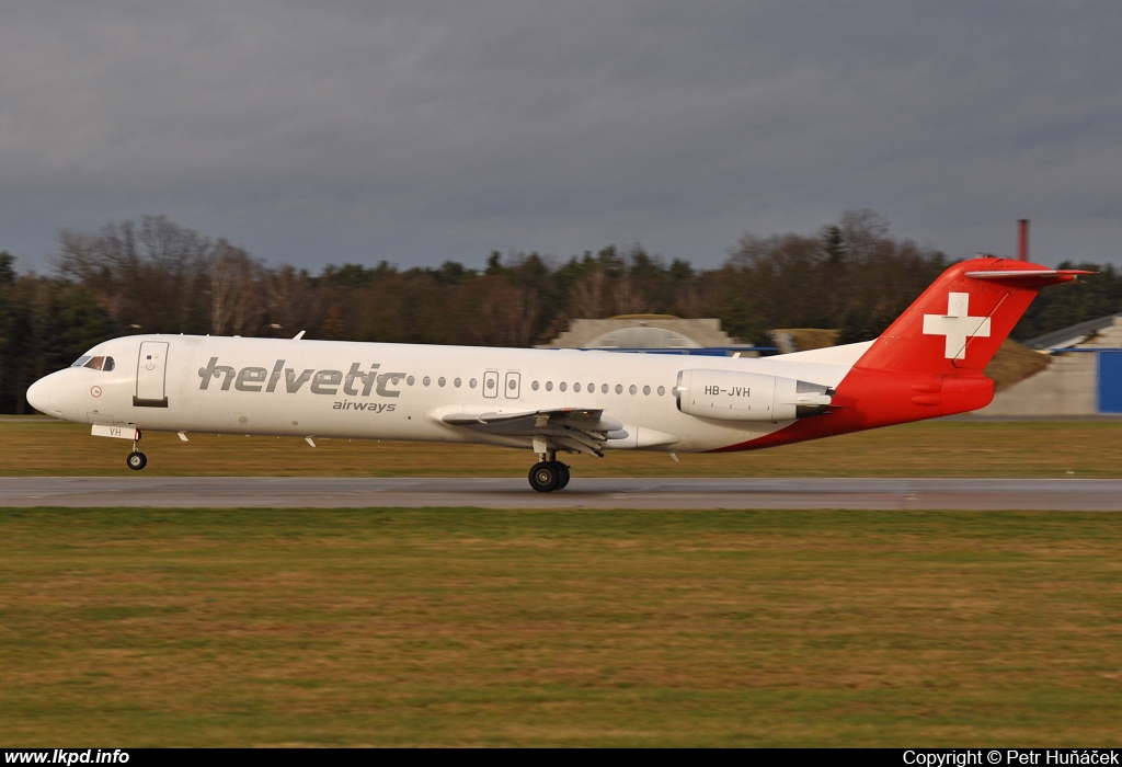 Helvetic Airways – Fokker 100 HB-JVH