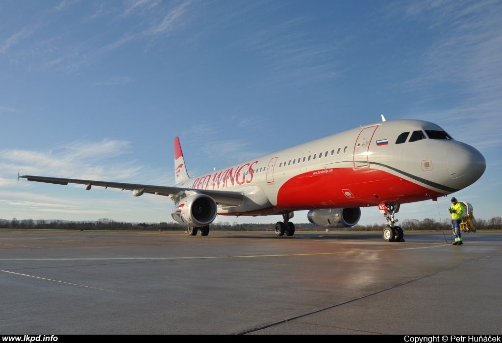 Red Wings – Airbus A321-231 VP-BWS