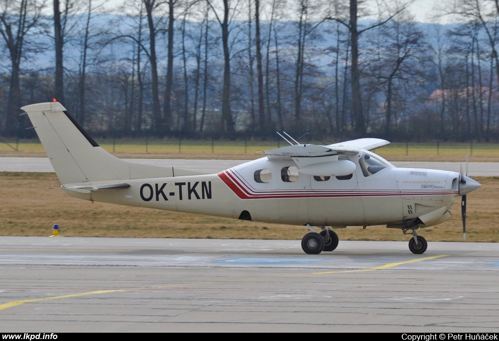 Aviatick klub – Cessna P210R Pressurized Centurion  OK-TKN