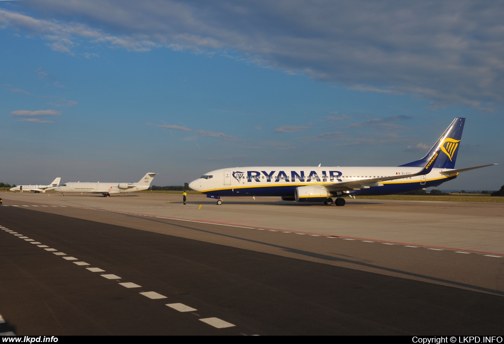 Ryanair – Boeing B737-8AS EI-FTI