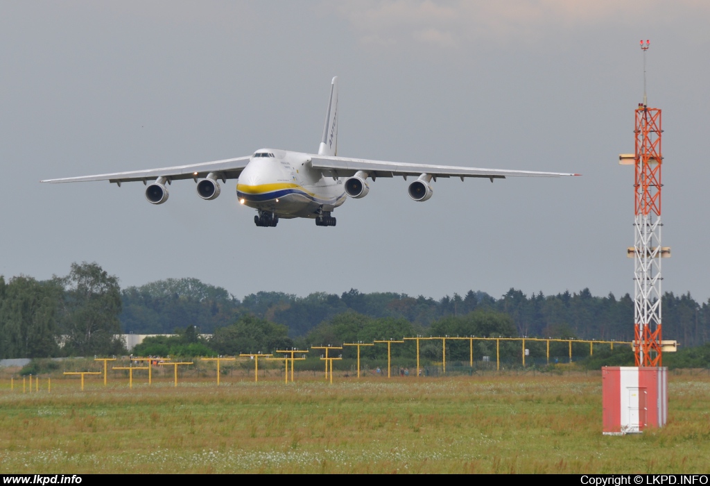 Antonov Design Bureau – Antonov AN-124-100M-150 UR-82009