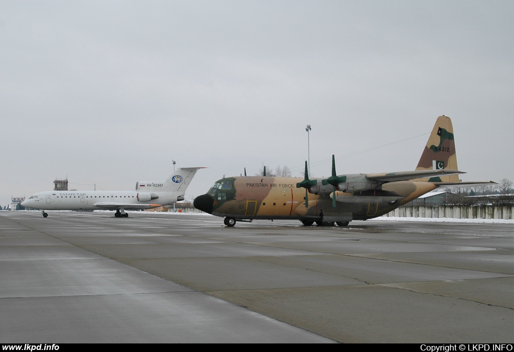 Pakistan Air Force – Lockheed C-130E Hercules 64312