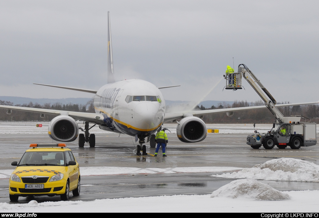 Ryanair – Boeing B737-8AS EI-FZJ
