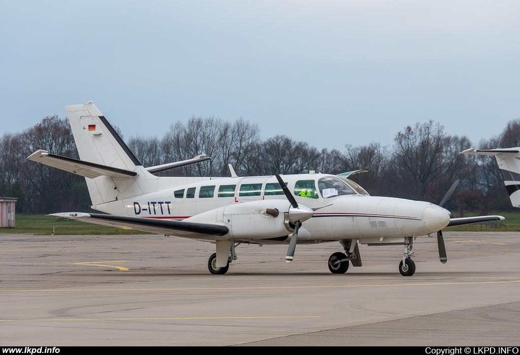 Air Taxi Europe – Reims F406/II D-ITTT