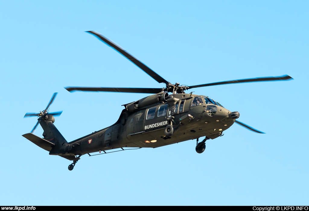 Austria Air Force – Sikorsky S-70A-42 6M-BC