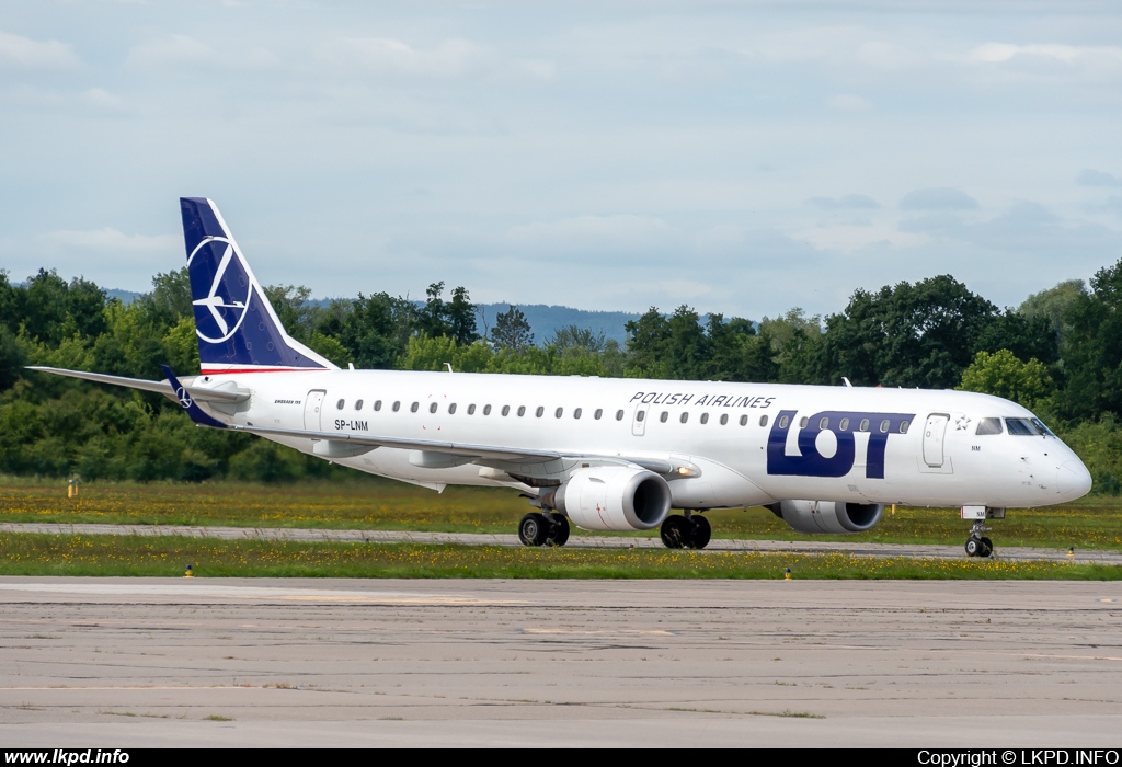 LOT – Embraer ERJ-190-100IGW 190AR SP-LNM