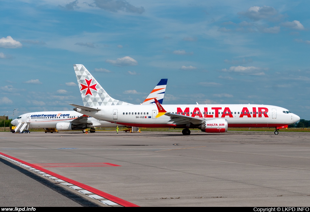 Malta Air – Boeing B737-8 MAX 9H-VUD