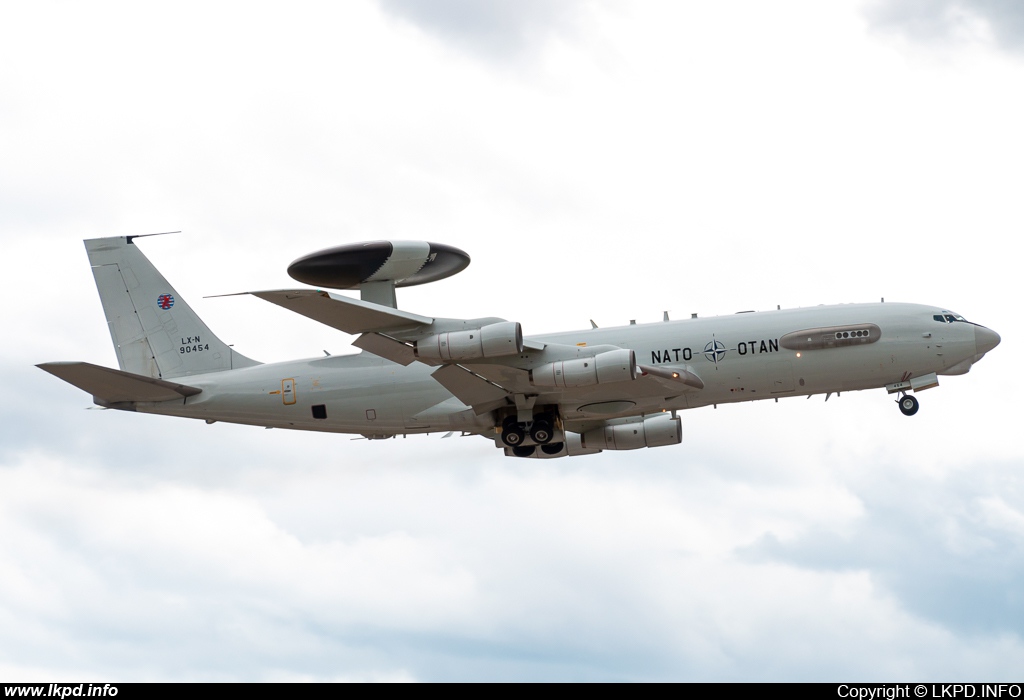 NATO – Boeing E-3A AWACS LX-N90454