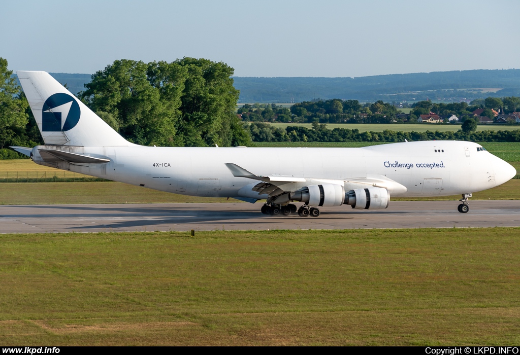Challenge Airlines IL – Boeing B747-4EVF(ER)  4X-ICA