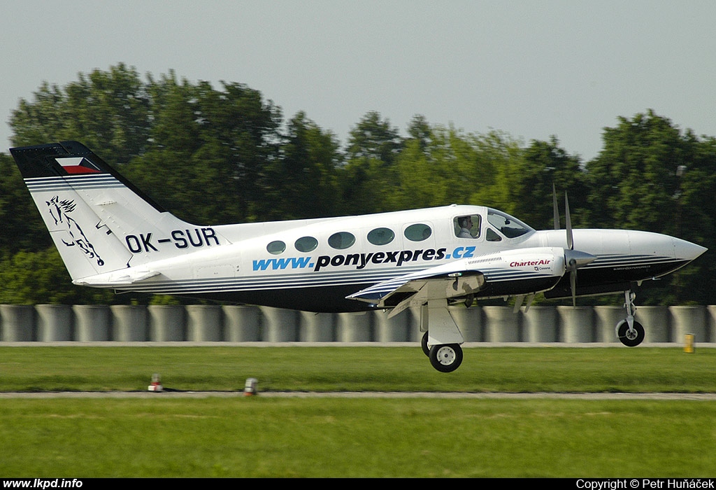 Pony Expres – Cessna 421C OK-SUR