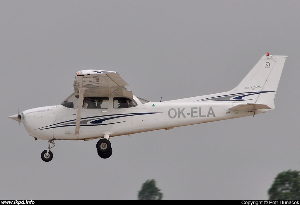 Aviatick klub – Cessna 172S Skyhawk SP OK-ELA