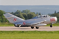 Polskie Orly – PZL - Mielec Lim-2 (MiG-15UTI)  SP-YNZ